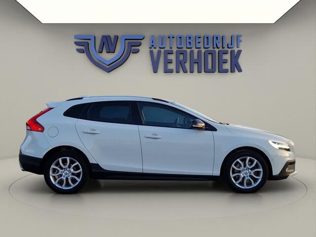 Volvo V40 1.5 T3 Polar+ Luxury Panoramadak - Harman Kardon