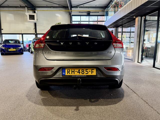 Volvo V40 2.0 T2 Nordic+ Navigatie| Trekhaak | Stoelverwarming | Dealer onderhouden | NAP
