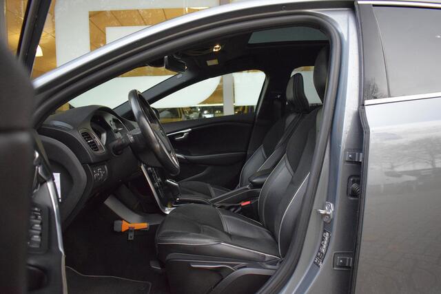 Volvo V40 1.5 T3 Polar+ Sport |PANO|AUTOMAAT|CRUISE|LED