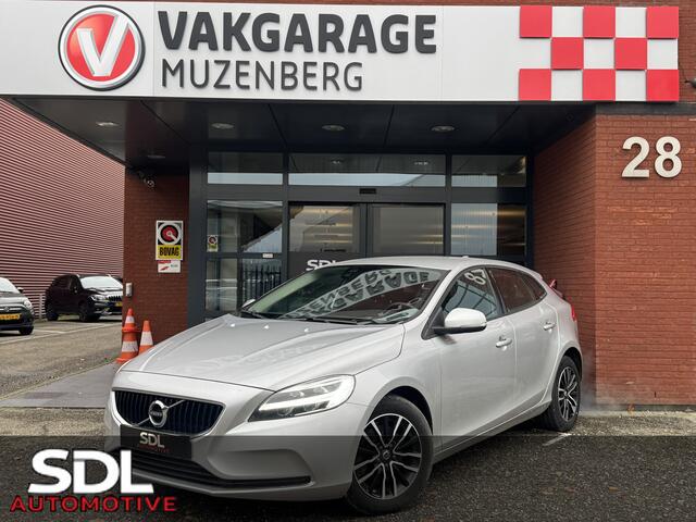Volvo V40 2.0 T2 Momentum // NAVI // PDC // CLIMA // CRUISE // LED KOPLAMPEN // BLUETOOTH //