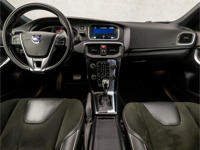 Volvo V40 2.0 D2 R-Design Automaat (NAVIGATIE, VIRTUAL COCKPIT, CLIMATE, LEDER/ALCANTARA, STOELVERWARMING, SPORTSTOELEN, GETINT GLAS, CRUISE, PARKEERSENSOREN, NIEUWE APK, NIEUWSTAAT)