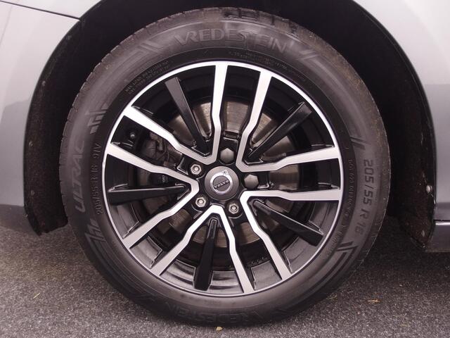 Volvo V40 2.0 T2 Nordic+ STANDKACHEL / STOELVERW / FULL LED / NAVI / CLIMA / PDC / BLUETOOTH / NL-AUTO