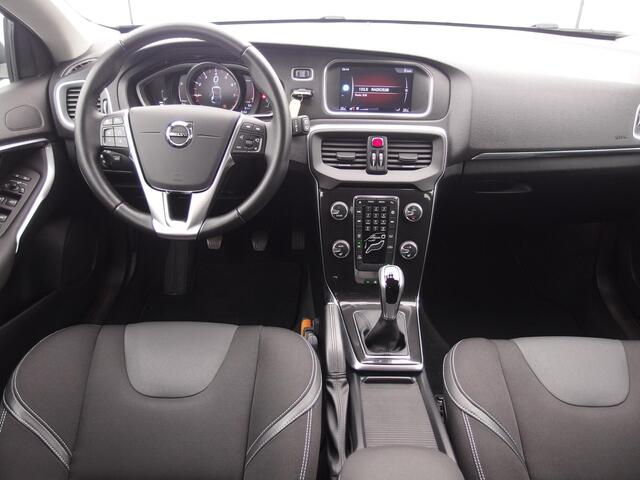 Volvo V40 2.0 T2 Nordic+ STANDKACHEL / STOELVERW / FULL LED / NAVI / CLIMA / PDC / BLUETOOTH / NL-AUTO