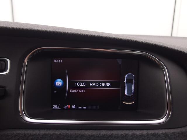 Volvo V40 2.0 T2 Nordic+ STANDKACHEL / STOELVERW / FULL LED / NAVI / CLIMA / PDC / BLUETOOTH / NL-AUTO