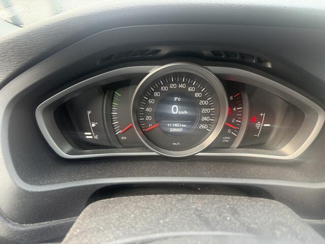 Volvo V40 2.0 D2 Edition