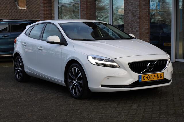 Volvo V40 2.0 T3 Polar+ CAMERA TREKHAAK-AFN. RUIT+STOELVERWARMING 2xPDC 17"LMV FULL-LED HALFLEER CRUISE NAVI CLIMA ENZ.