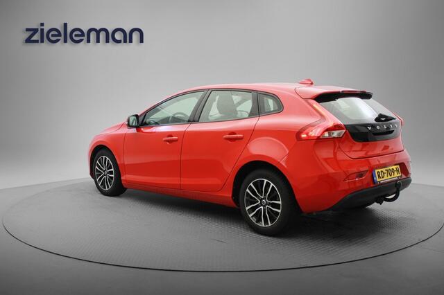 Volvo V40 1.5 T2 Nordic + Automaat - Stoelverw. Navi, Clima, Half Leer, Trekhaak
