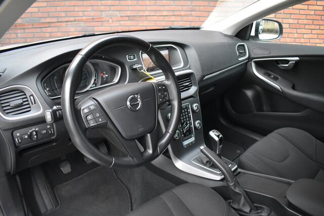 Volvo V40 T2 122PK Nordic | Stoelverwarming | Navigatie | Cruise Control |