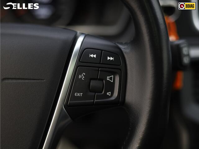 Volvo V40 2.0 D2 Momentum | Navigatie | Voorstoelen verwarmd | Verwarmde voorruit |