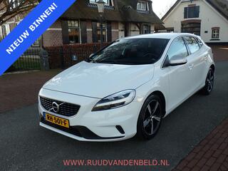 volvo-v40-2.0-t4-business-sport-r-d
