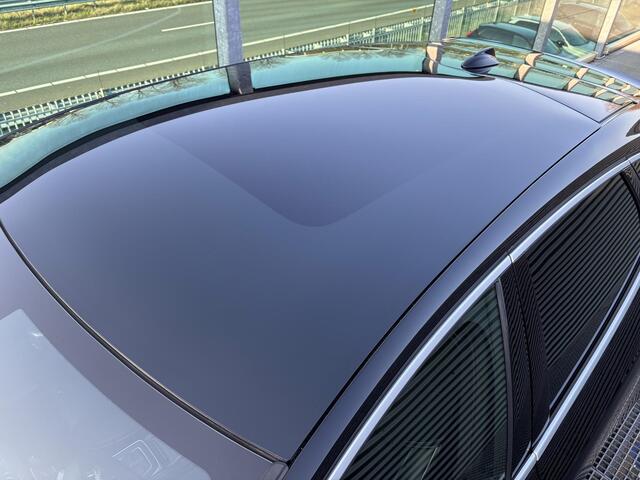 Volvo V40 1.5 T3 Polar+ Sport Automaat, R-design, Panoramadak, Stoelverwarming, High performance audio, Extra getinte ramen vanaf B-stijl, Climate control, Cruise control