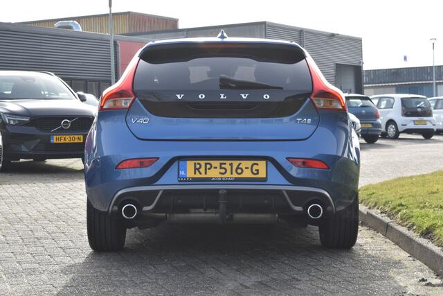 Volvo V40 T4 190PK Business Sport | PDC V/A | Cruise Control | Camera Achter | 17'' | Stoelverwarming