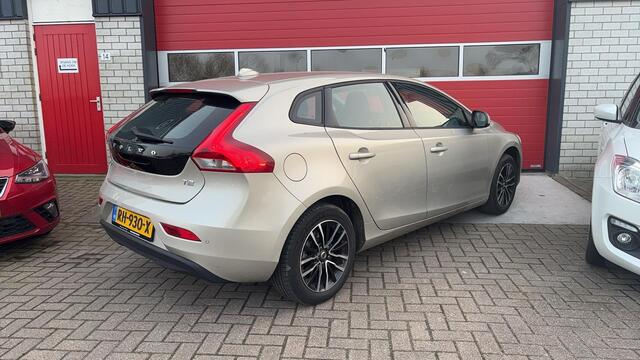Volvo V40 2.0 T2 Nordic+ STANDKACHEL / STOELVERW / FULL LED / NAVI / CLIMA / PDC / BLUETOOTH / CRUISE / NL-AUTO