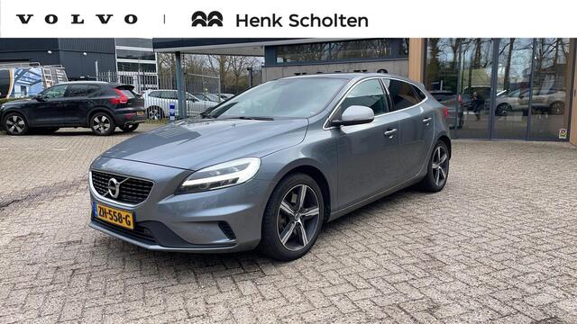 Volvo V40 T3 Automaat Polar+ Sport | Panoramadak | Achteruitrijcamera | Navigatie | Stoelverwarming | Standkachel | Trekhaak