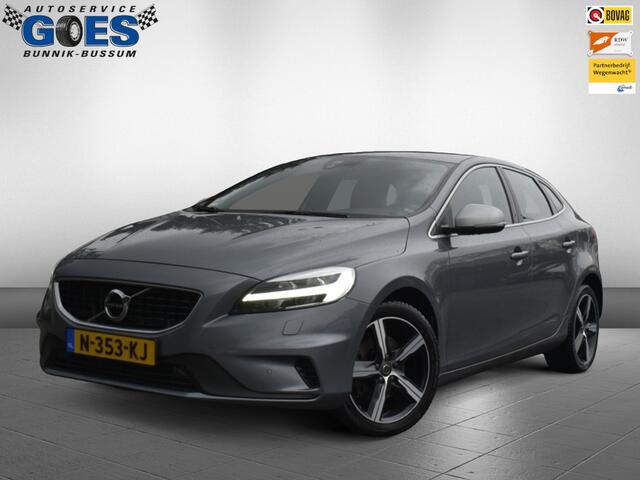 Volvo V40 2.0 T3 R-Design