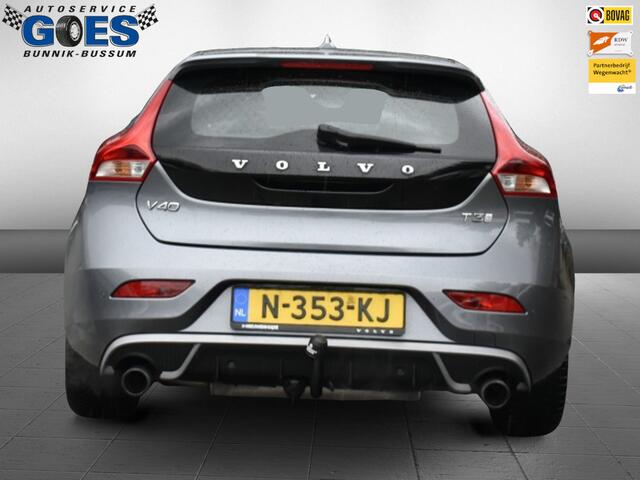 Volvo V40 2.0 T3 R-Design