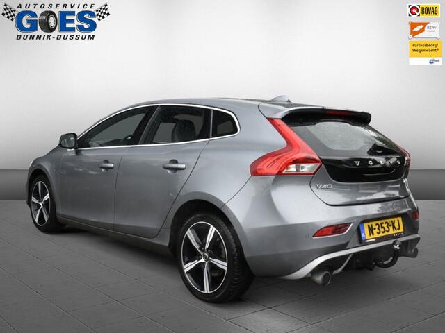 Volvo V40 2.0 T3 R-Design