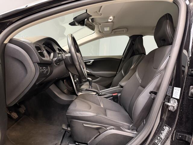 Volvo V40 2.0 T2 Momentum LED|Cruise|Navi|Winterpack