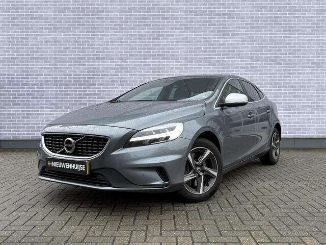 Volvo V40 2.0 D3 Business Sport | Lederen Bekleding | Achteruitrijcamera | Panoramadak | Keyless Start | Standkachel | Navigatie | Stoelverwarming | LED Koplampen |