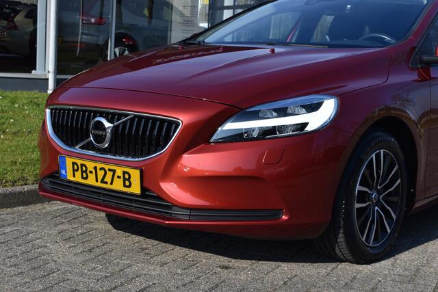 Volvo V40 T3 153PK Nordic+ | Stoelverwarming | Standkachel | Voorruitverwarming | Carkit | LED