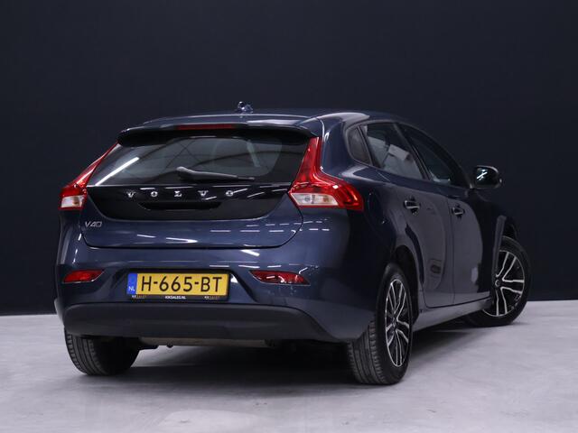 Volvo V40 1.5 T2 Polar+ [CRUISE CONTROL, BLUETOOTH TELEFOON, PDC ACHTER, STOELVERWARMING, AUTOMATISCHE AIRCO, LED KOPLAMPEN, NIEUWSTAAT]