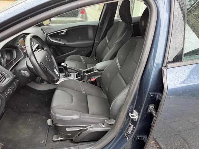 Volvo V40 2.0 T2 Inscription 1ste eig. RIJDT GOED APK 4-2027 INCL BTW