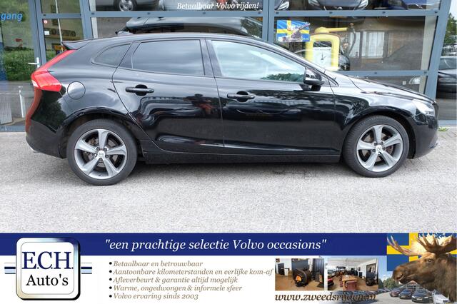 Volvo V40 2.0 T3 152 pk Nordic+, 17 inch, Standkachel, Stoelverwarming