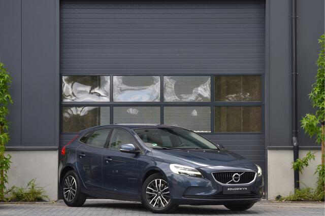 Volvo V40 2.0 T2 Momentum Cruise Control | Stoelverwarming | parkeersensoren