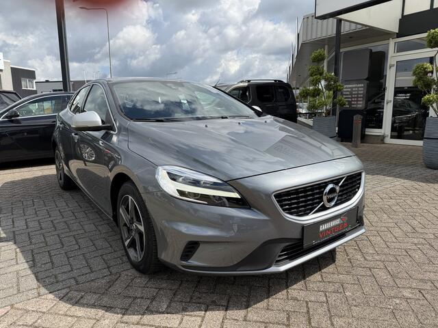 Volvo V40 Volvo 2.0 D2 R-Design Automaat | Uniek lage km-stand | Navi | Climate | LED