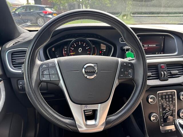 Volvo V40 1.5 T3 Edition,Polar,Sport, Ecc,Navi,Led,Panodak,Cc