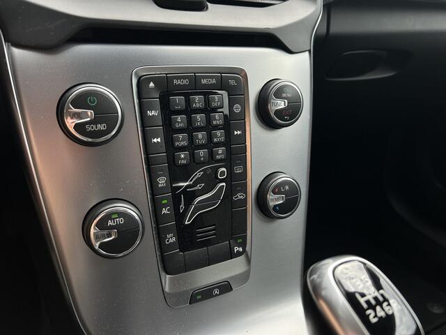 Volvo V40 2.0 T2 Nordic LEER NAVI CRUISE ECC LMV