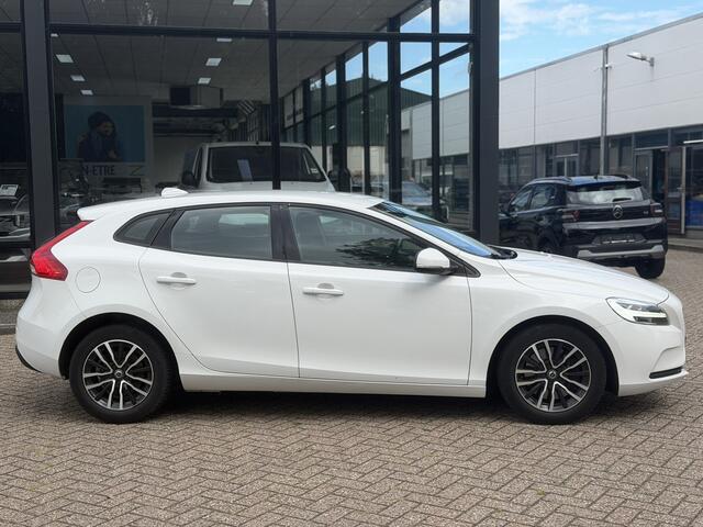 Volvo V40 1.5 T2 Edition+