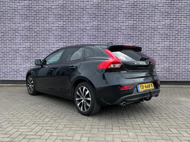 Volvo V40 T3 Automaat Dynamic Edition Luxury | Panoramadak | DAB+ radio | Harman Kardon audio | Parkeerverwarming | Parkeercamera | Trekhaak