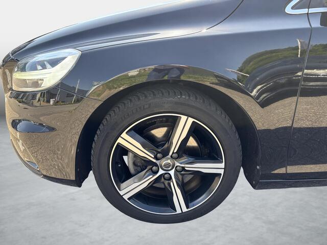 Volvo V40 2.0 T4 190PK Business Sport , Trekhaak, Half Leder, Navi, Clima, Cruise, LMV 17 Inch, All Season, PDC, Bluetooth, Stoelverwarming