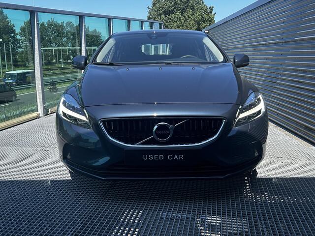 Volvo V40 1.5 T2 Polar+ Automaat, Verwarmde stoelen voor, Climate control, Cruise control, Full led, Navigatie, Bluetooth, HDD 1e eigenaar.