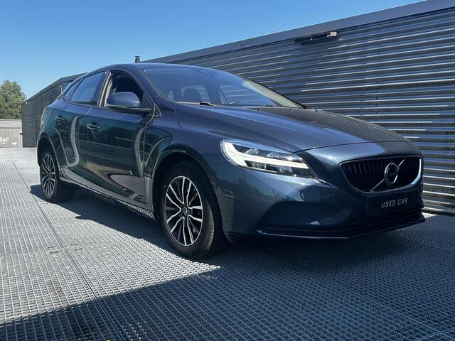 Volvo V40 1.5 T2 Polar+ Automaat, Verwarmde stoelen voor, Climate control, Cruise control, Full led, Navigatie, Bluetooth, HDD 1e eigenaar.