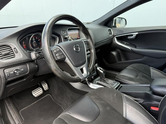 Volvo V40 1.5 T3 Polar+ Sport Automaat R-Design/Pano/Navigatie.