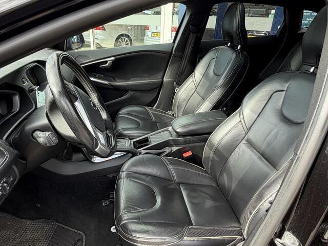 Volvo V40 2.0 T4 Business Sport / Binnenkort-Beschikbaar! / Foto's Volgen! / ENZ.