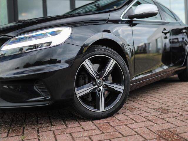 Volvo V40 2.0 D3 R-Design | BTW | Stoelverw. | Camera | Full-LED | Navi