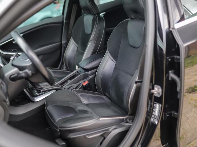 Volvo V40 2.0 D3 R-Design | BTW | Stoelverw. | Camera | Full-LED | Navi