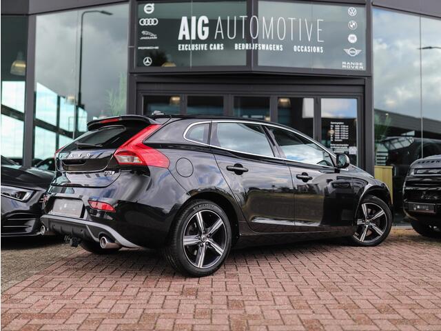 Volvo V40 2.0 D3 R-Design | BTW | Stoelverw. | Camera | Full-LED | Navi