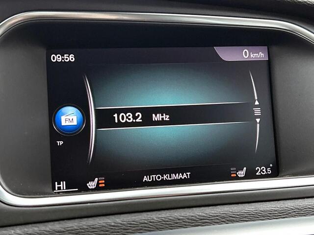 Volvo V40 1.5 T3 Nordic+ | Automaat | Stoelverwarming | Trekhaak |