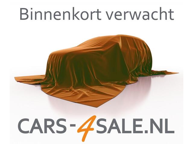 Volvo V40 2.0 T4 Aut. R-Design 190pk + LED + 1/2 Leder + Camera + Panorma + D-glas - Uniek