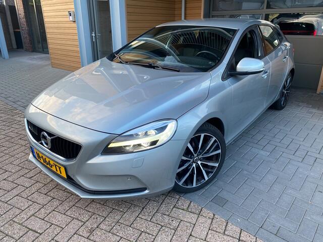 Volvo V40 1.5 T3 Inscription | Automaat| Trekhaak| Stoelverw.