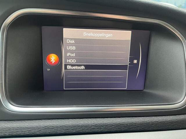 Volvo V40 2.0 T2 122 PK Navi Led koplampen Bluetooth Stoelverwarming