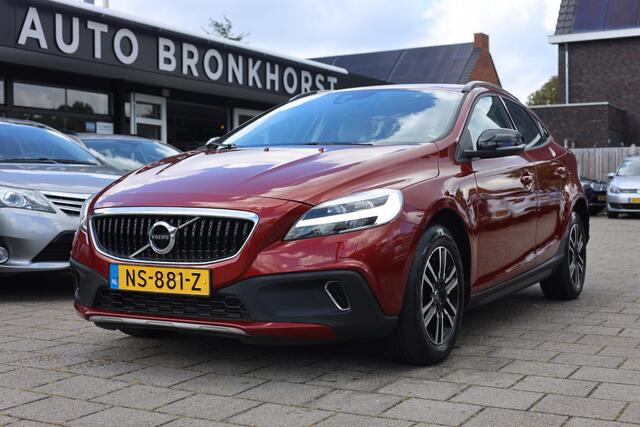 Volvo V40 CROSS COUNTRY 1.5 T3 NORDIC+ AUTOMAAT | NAVI | NL AUTO
