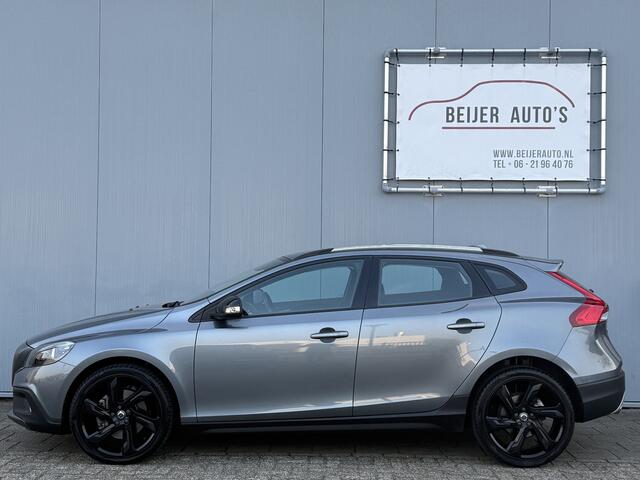 Volvo V40 CROSS COUNTRY 2.0 T3 Nordic Airco/19inch.