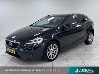 volvo-v40-cross-country-1.5-t3-pola