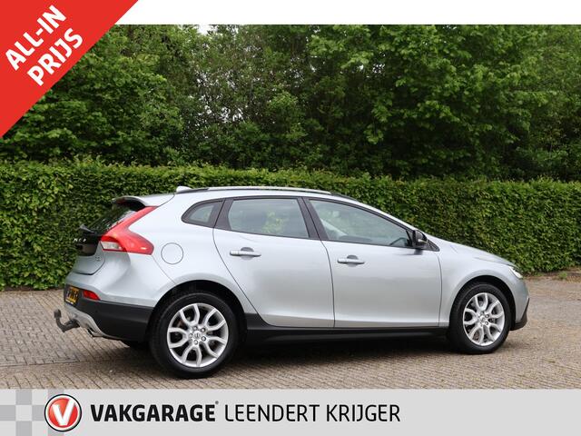 Volvo V40 CROSS COUNTRY 2.0 T3 Momentum|Trekhaak|Volledig rijklaar|12 maanden BOVAG gara