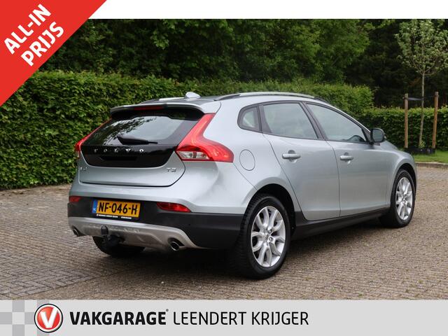 Volvo V40 CROSS COUNTRY 2.0 T3 Momentum|Trekhaak|Volledig rijklaar|12 maanden BOVAG gara